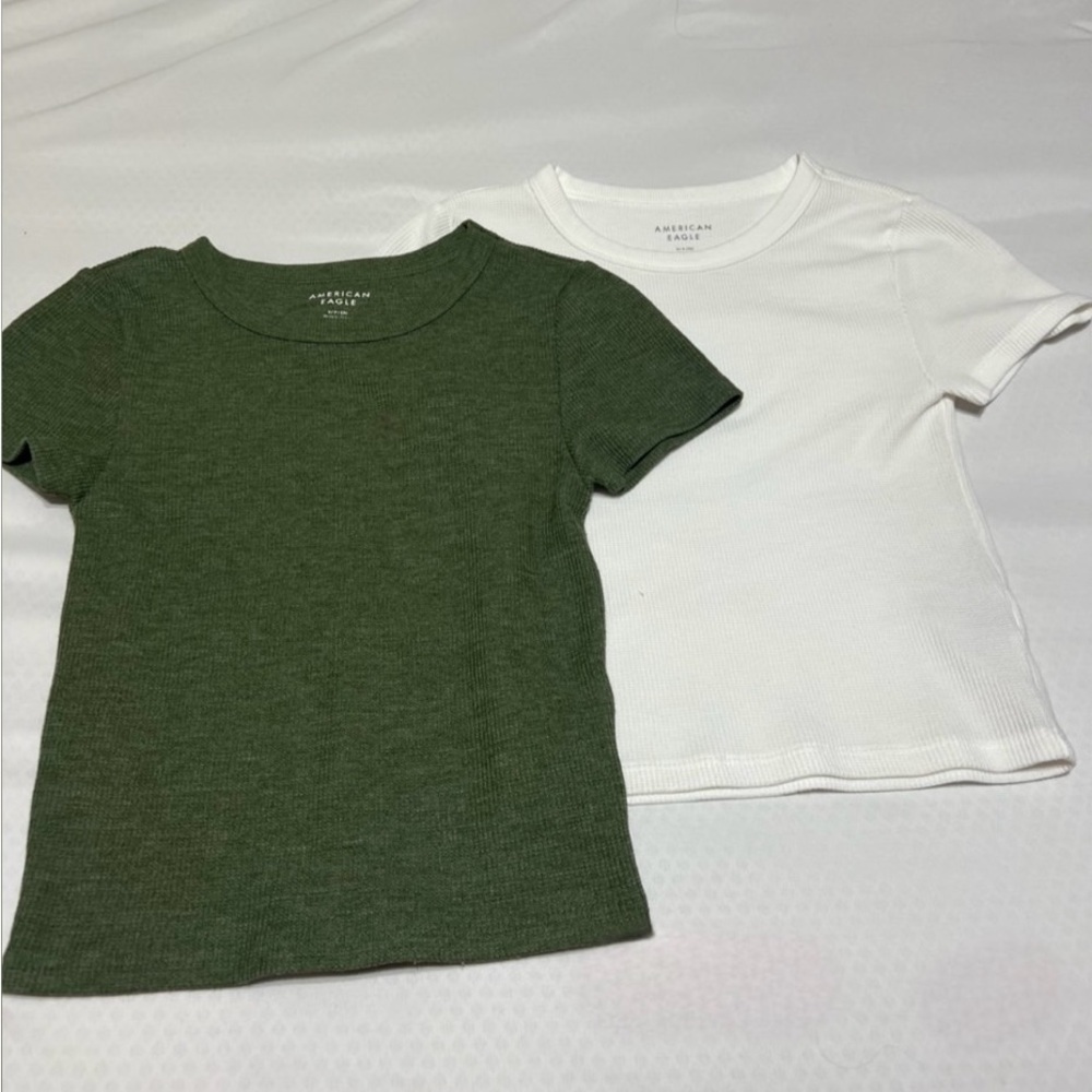American Eagle Outfitters Green and White Short Sleeve Tees